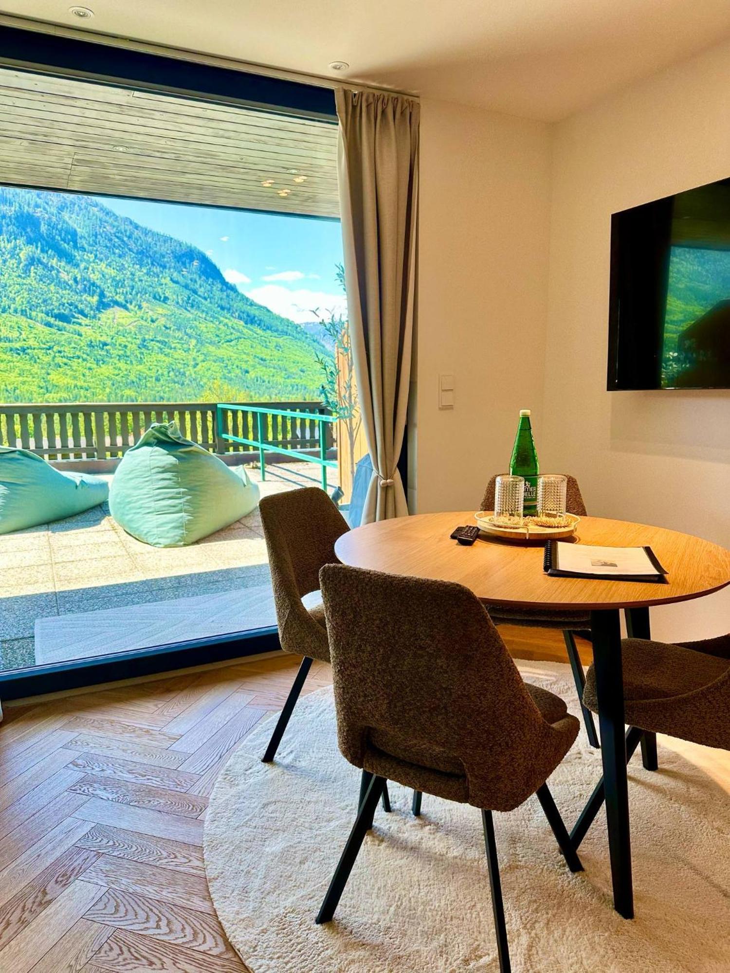 Das Alpenzeit Appartement Mit Just Private Terrasse (Adults Only) Bad Aussee Zewnętrze zdjęcie